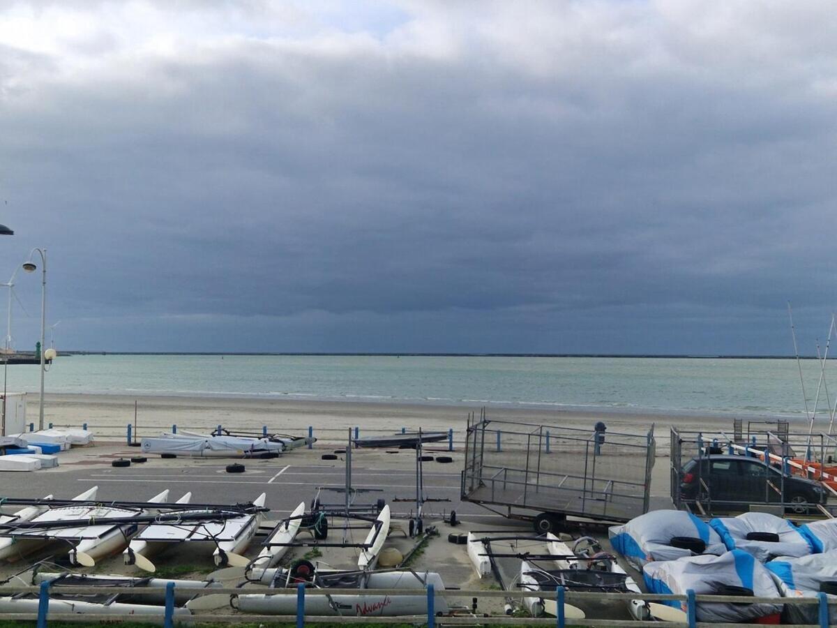 Descente A La Mer Boulogne-sur-Mer Camera foto