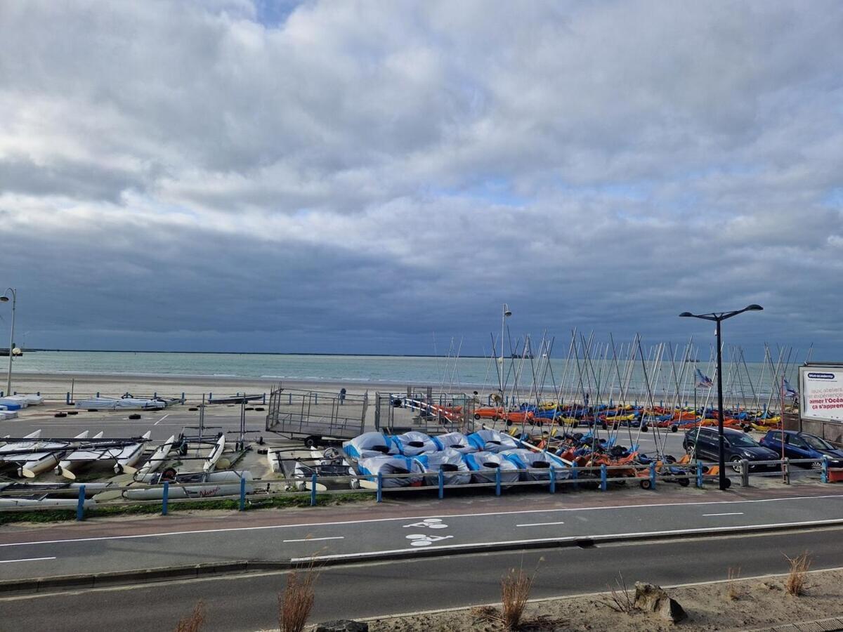 Descente A La Mer Boulogne-sur-Mer Camera foto